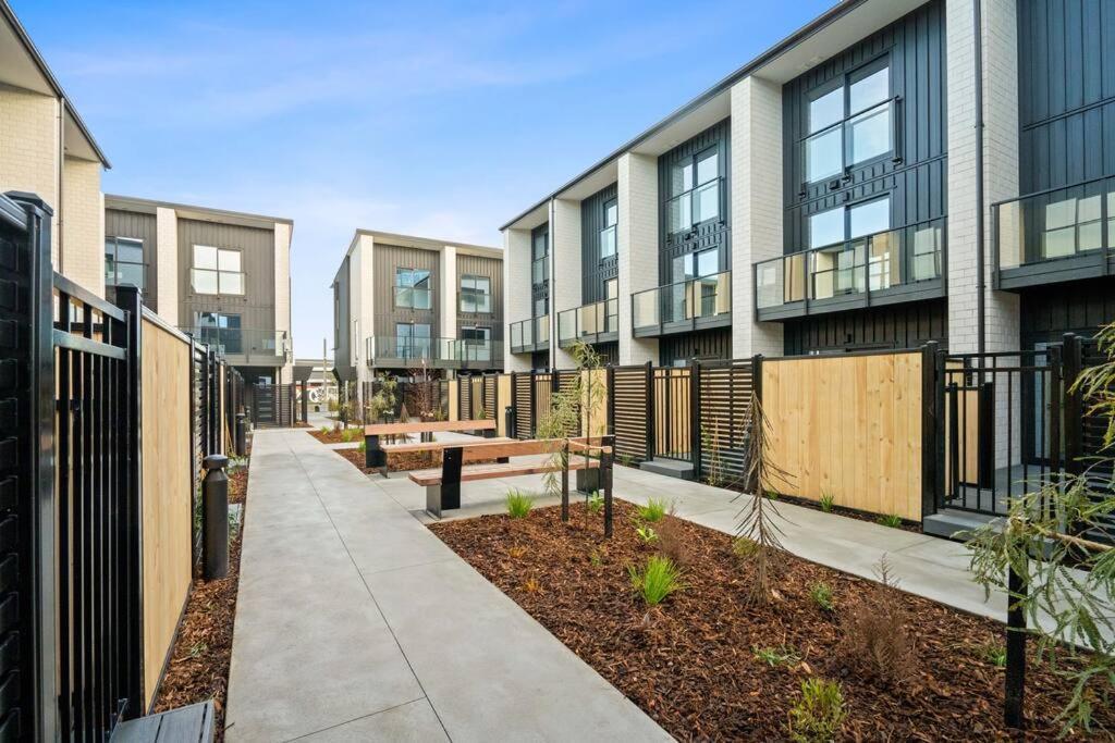 Chic City Centre Townhouse Κράισττσερτς Εξωτερικό φωτογραφία
